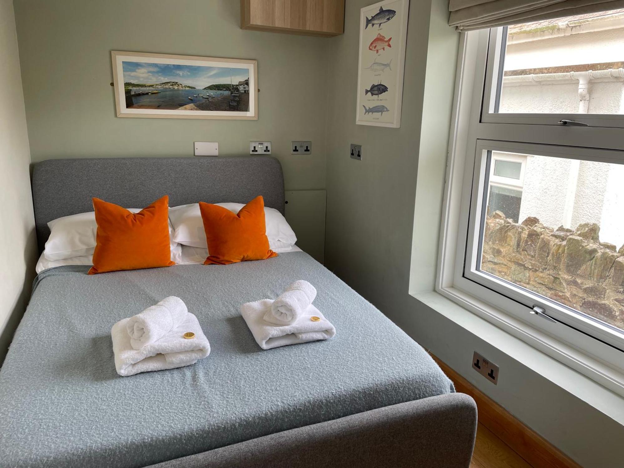 Just B -Town Centre, 2 X Double Bedroom Apartment With Smart Tv, Full Kitchen & Great 1400 Power Shower! St Elmo Cottage Дартмаут Экстерьер фото