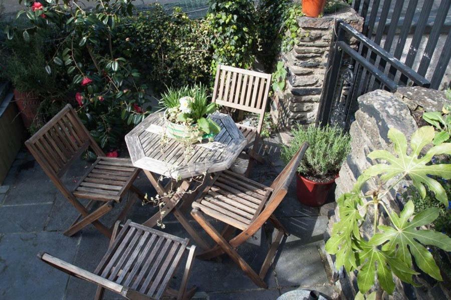 Just B -Town Centre, 2 X Double Bedroom Apartment With Smart Tv, Full Kitchen & Great 1400 Power Shower! St Elmo Cottage Дартмаут Экстерьер фото