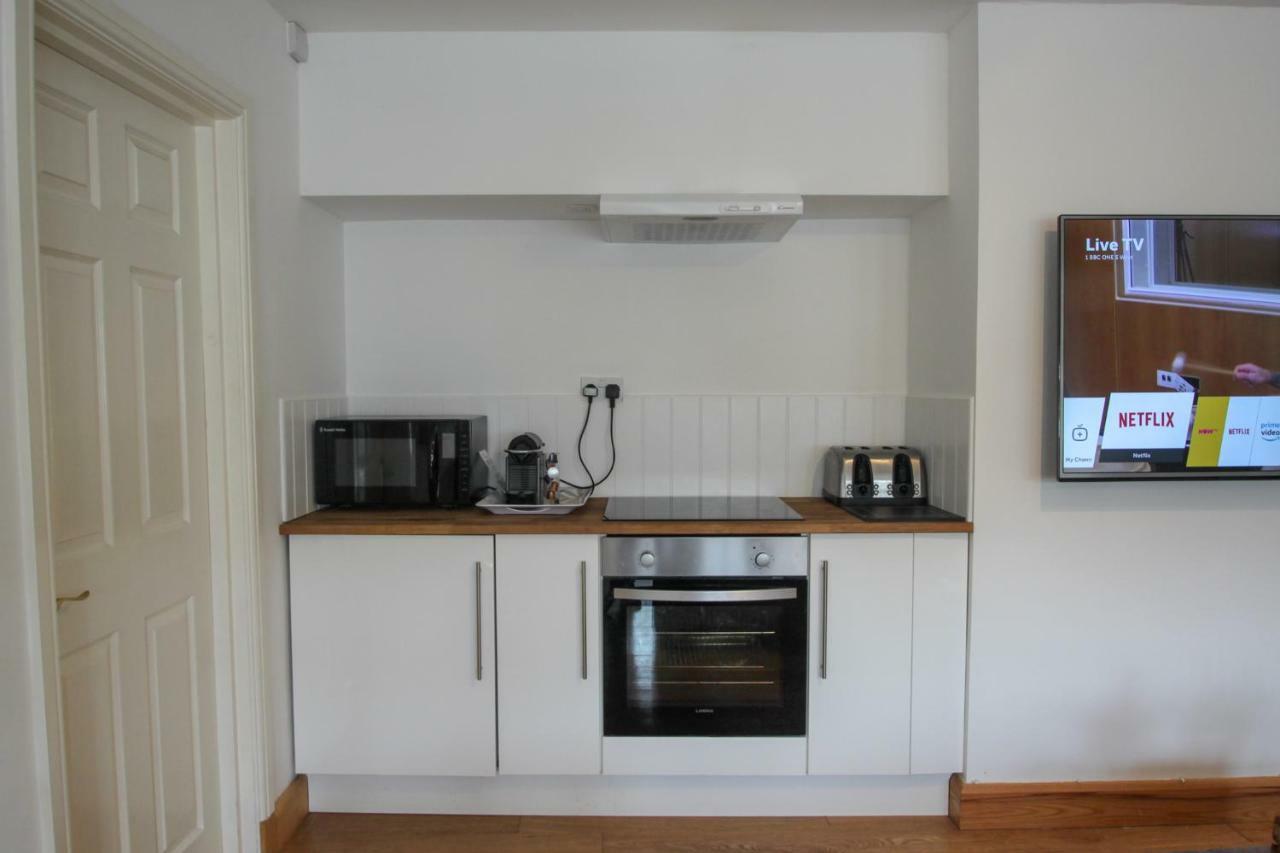 Just B -Town Centre, 2 X Double Bedroom Apartment With Smart Tv, Full Kitchen & Great 1400 Power Shower! St Elmo Cottage Дартмаут Номер фото